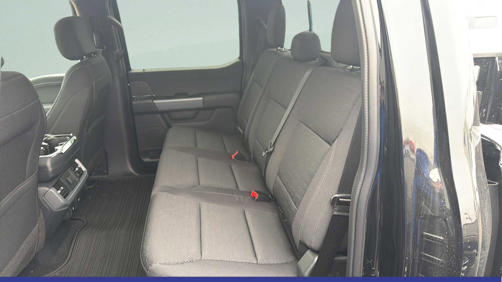 New 2026 Ford F150 XLT w/ Equipment Group 302A MID image 29