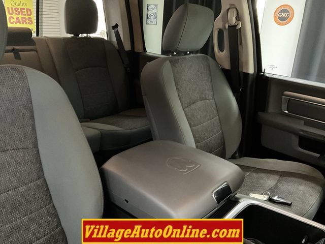 Used 2017 RAM 1500 Big Horn AWD/4WD image 39