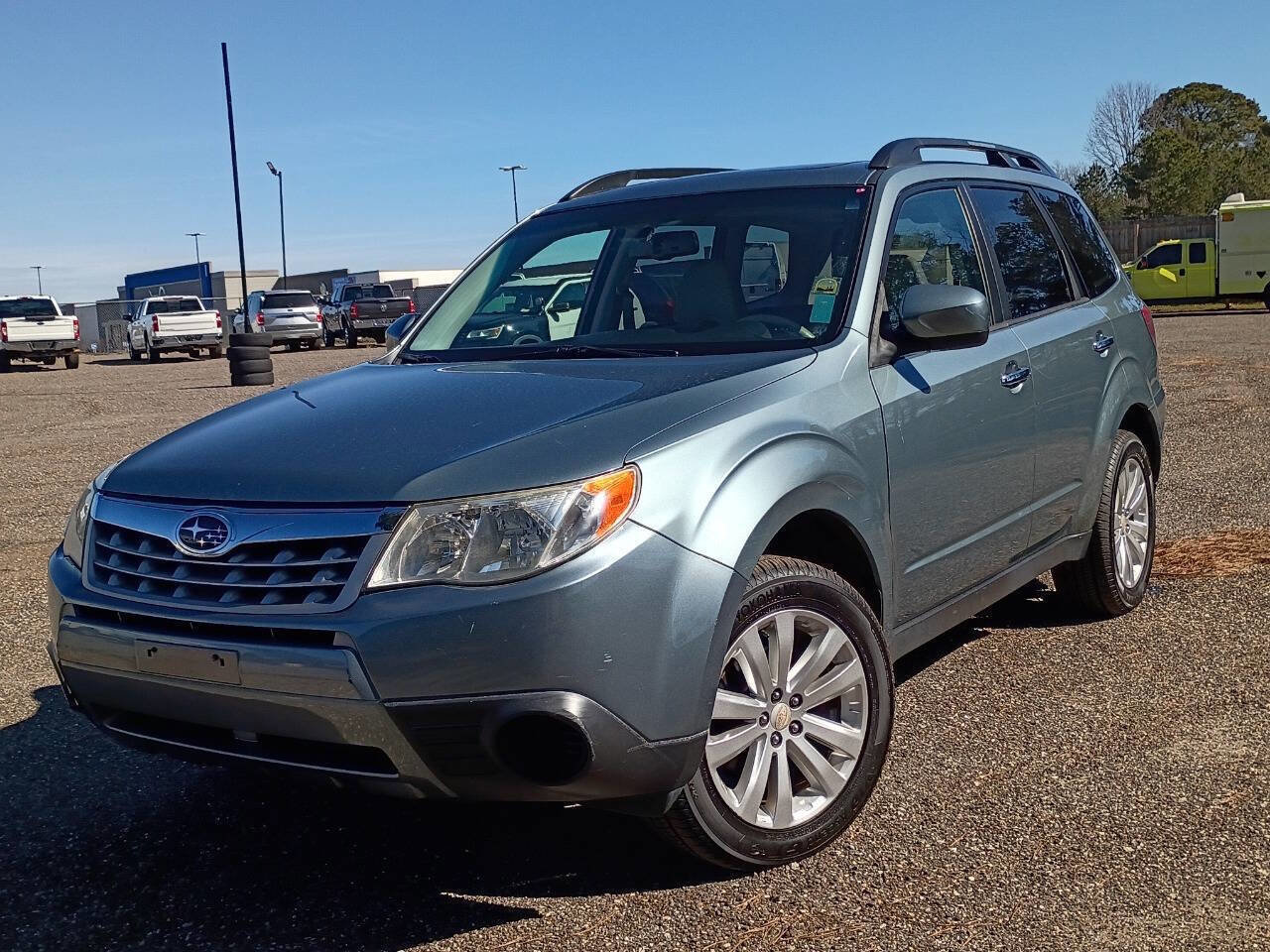 Used 2012 Subaru Forester 2.5X Premium w/ All-Weather Pkg image 26