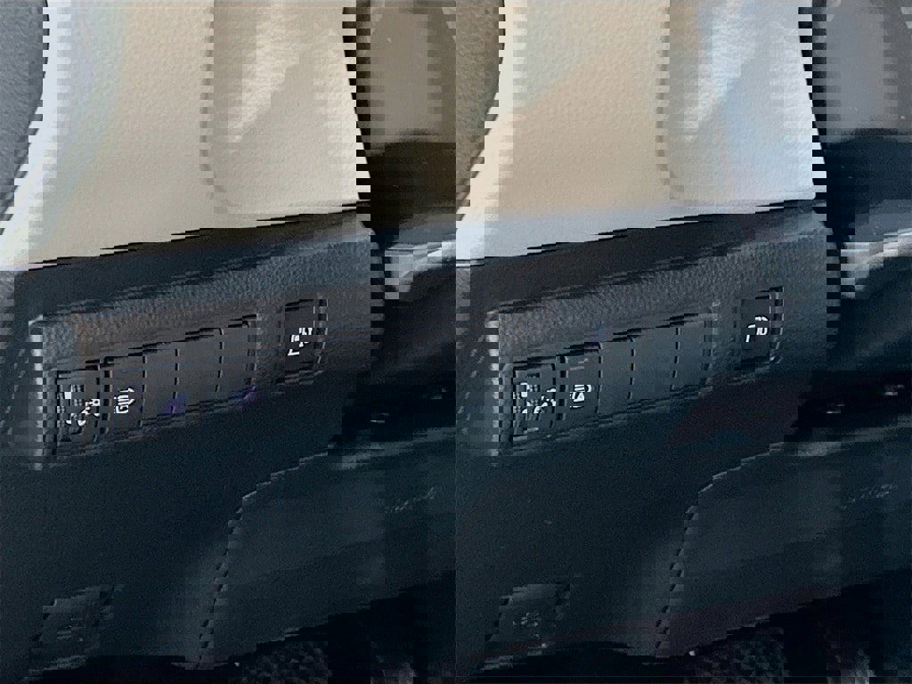 New 2026 Toyota Corolla LE image 8