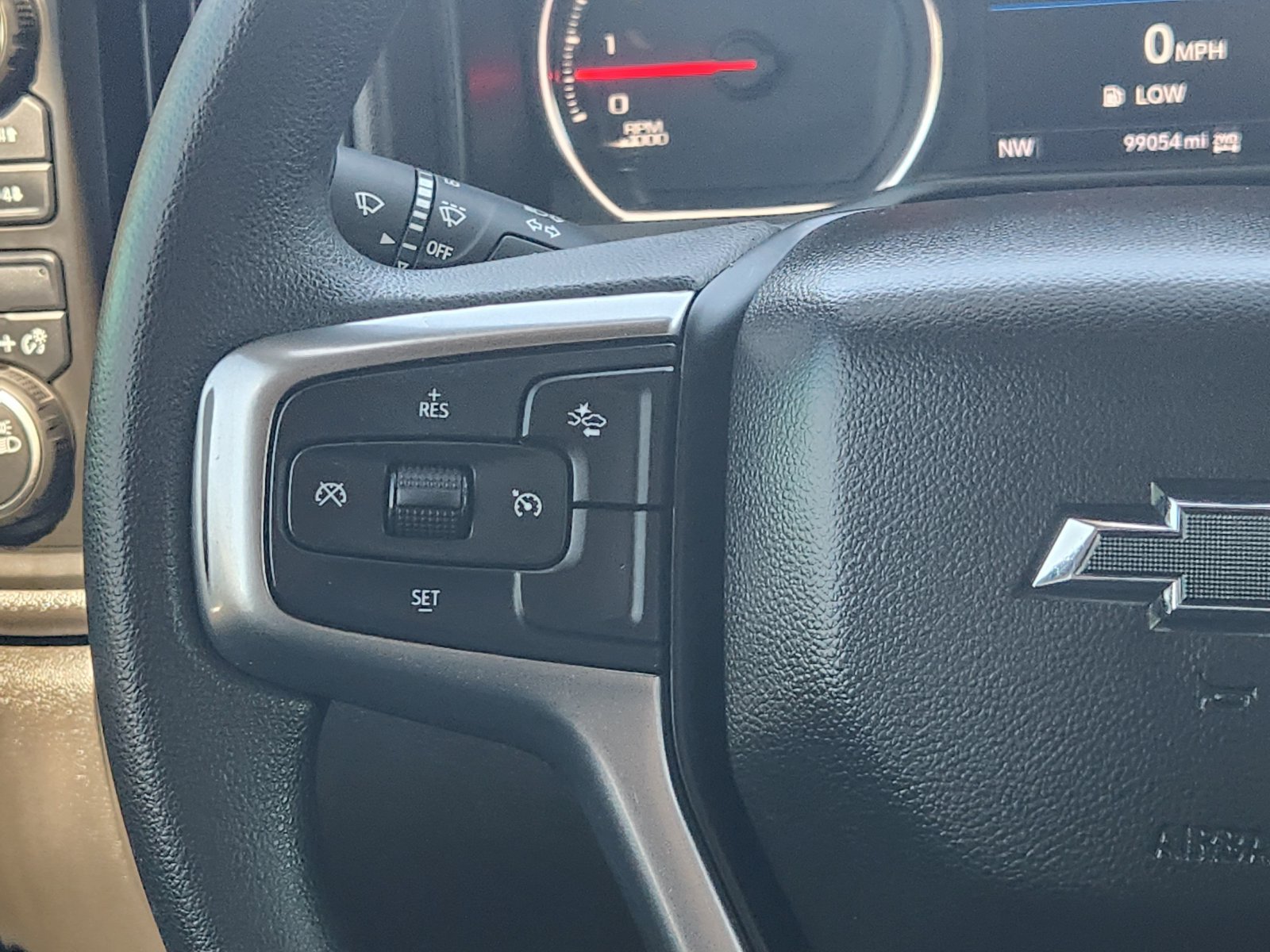 Used 2021 Chevrolet Silverado 1500 Custom Trail Boss w/ Safety Confidence Package AWD/4WD image 31