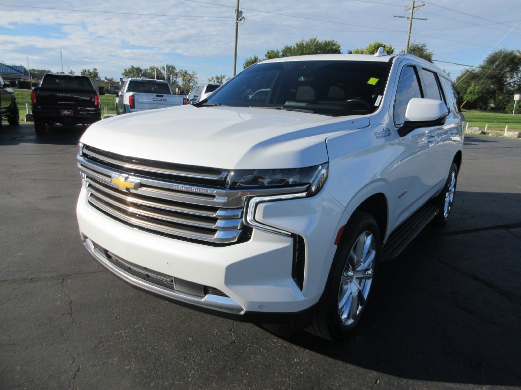 Certified 2023 Chevrolet Tahoe High Country AWD/4WD image 11