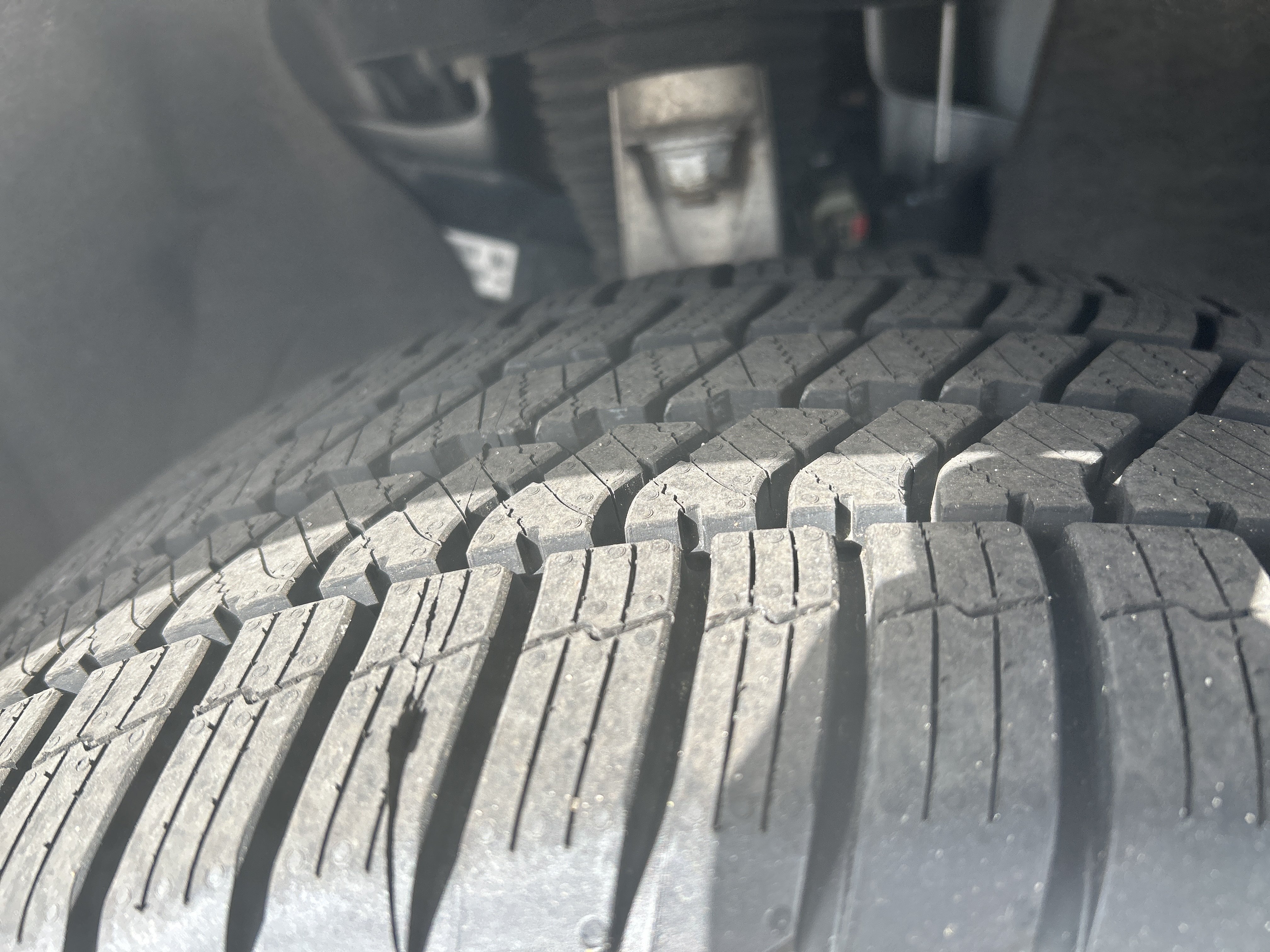Used 2018 Jeep Grand Cherokee Overland AWD/4WD image 33