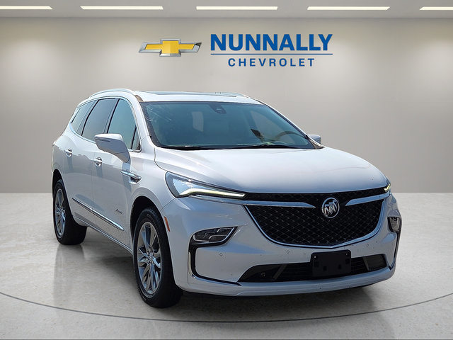 Used 2024 Buick Enclave Avenir w/ Avenir Technology Package AWD/4WD image 7