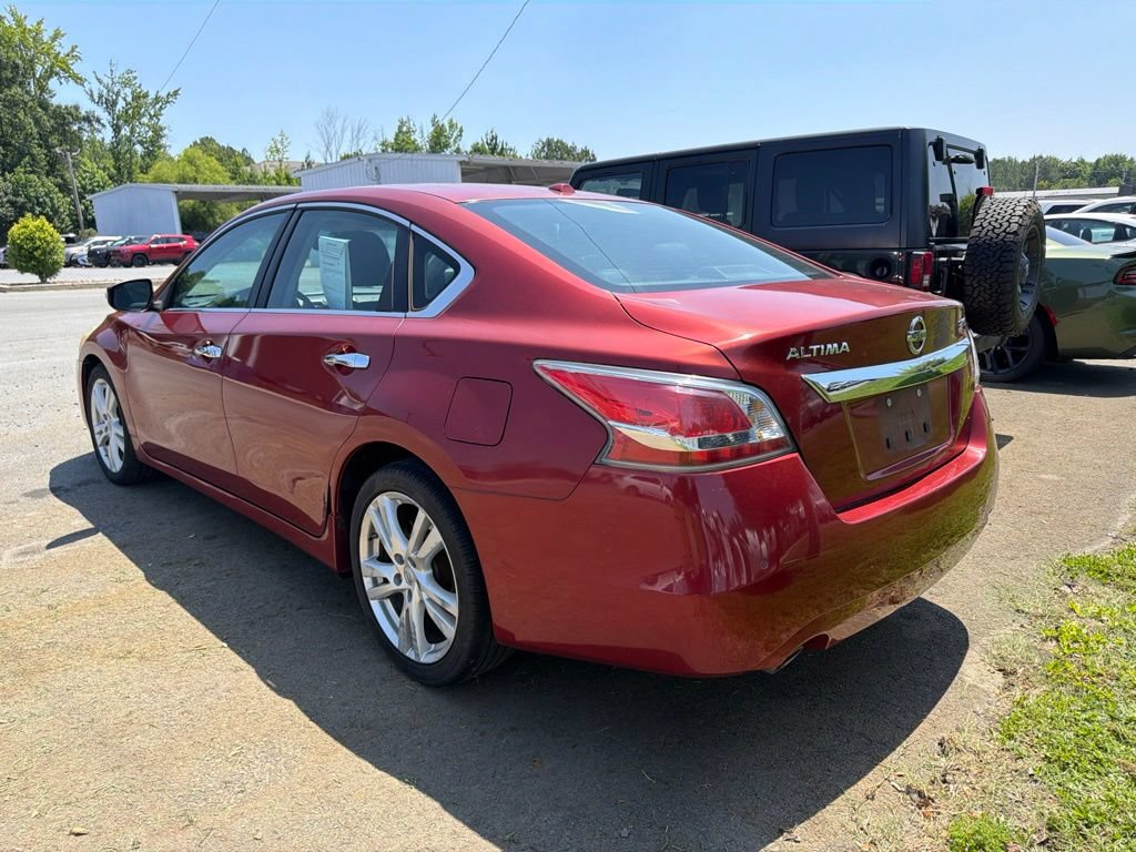 Used 2015 Nissan Altima 3.5 SL FWD image 5