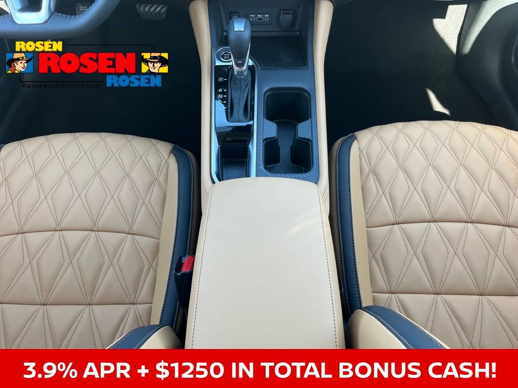 New 2025 Nissan Sentra SV w/ SV Premium Package image 31