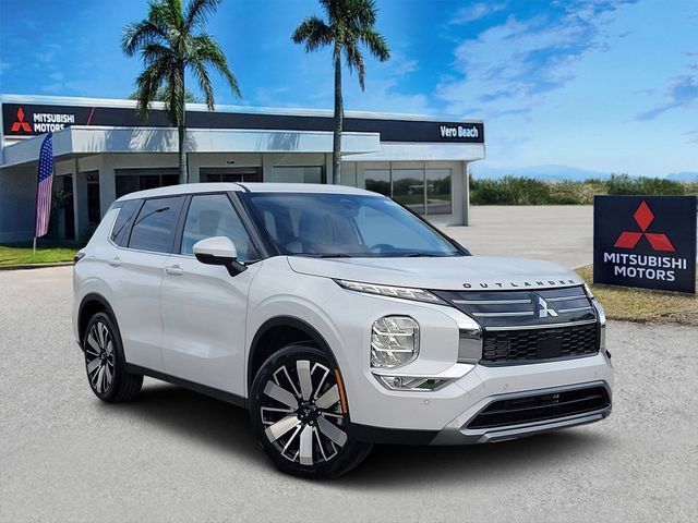 New 2026 Mitsubishi Outlander SE