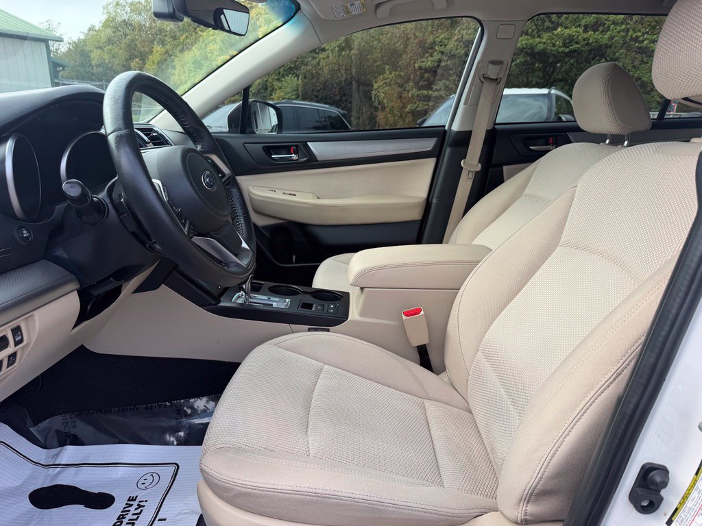 Used 2019 Subaru Outback 2.5i Premium AWD/4WD image 10