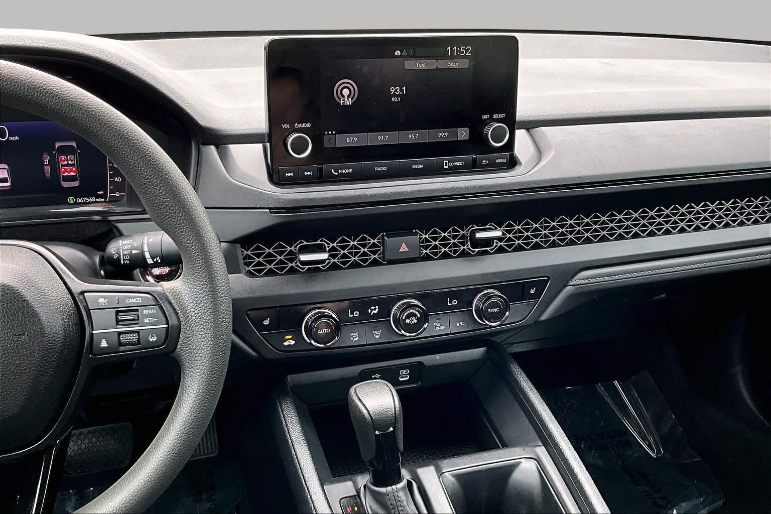 Used 2024 Honda Accord EX image 7