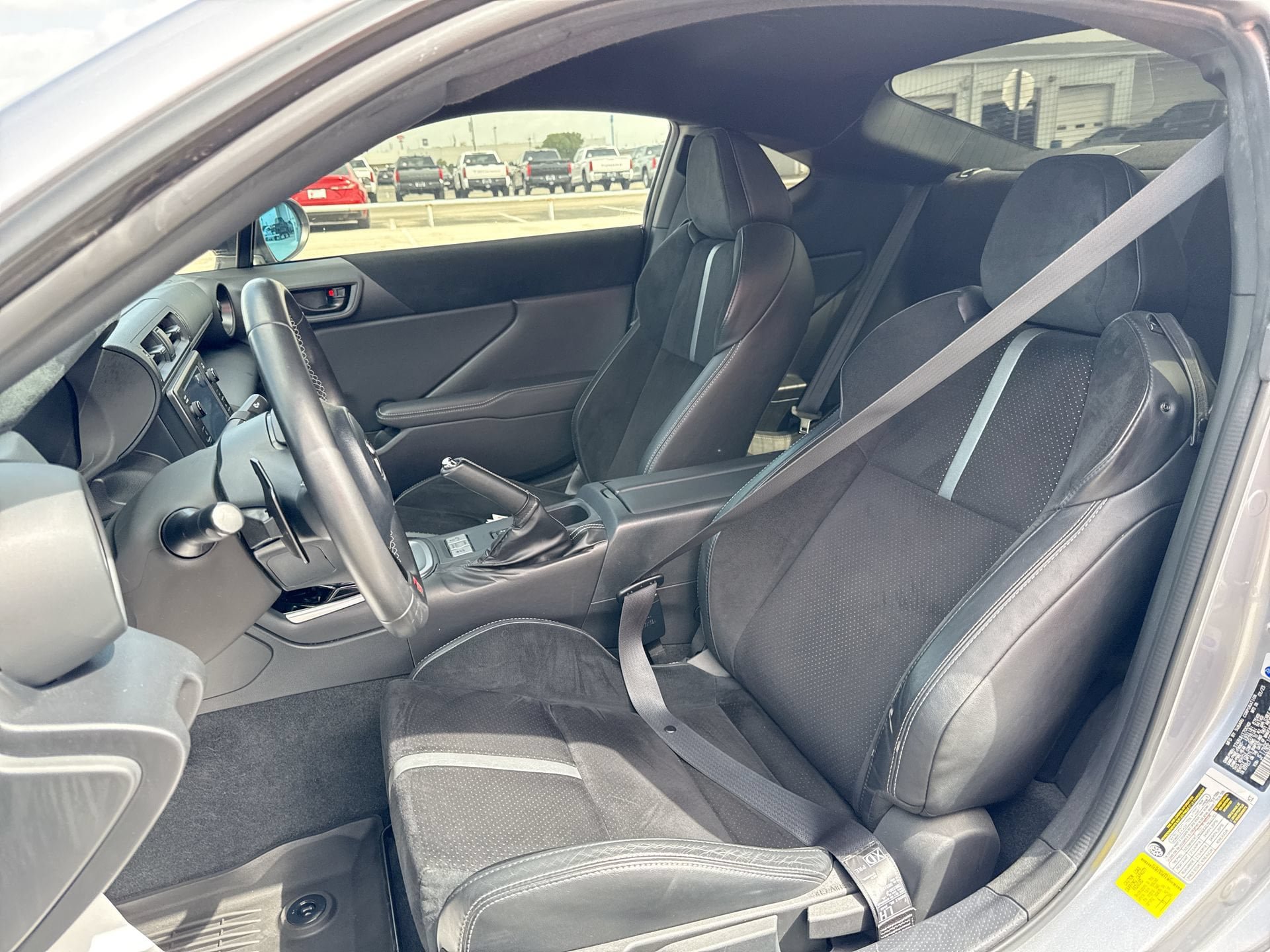 Certified 2023 Toyota GR86 Premium w/ ALL Weather Mat Package (TMS) RWD image 13