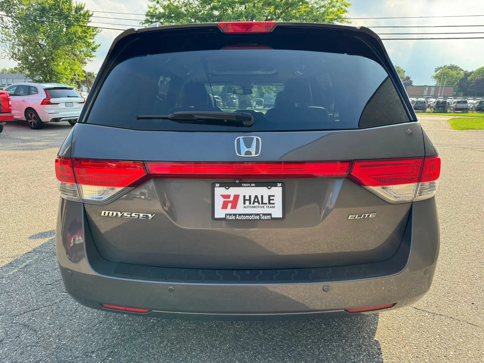 Used 2014 Honda Odyssey Touring image 8