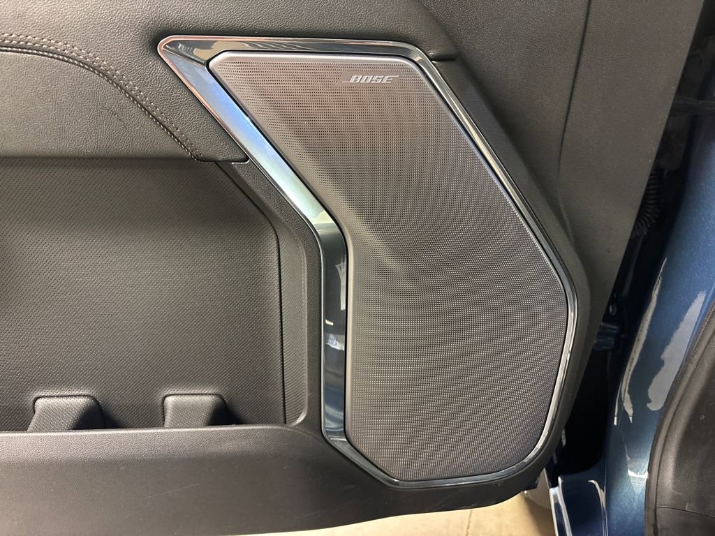 Used 2024 Chevrolet Silverado 2500 High Country w/ High Country Premium Package image 17