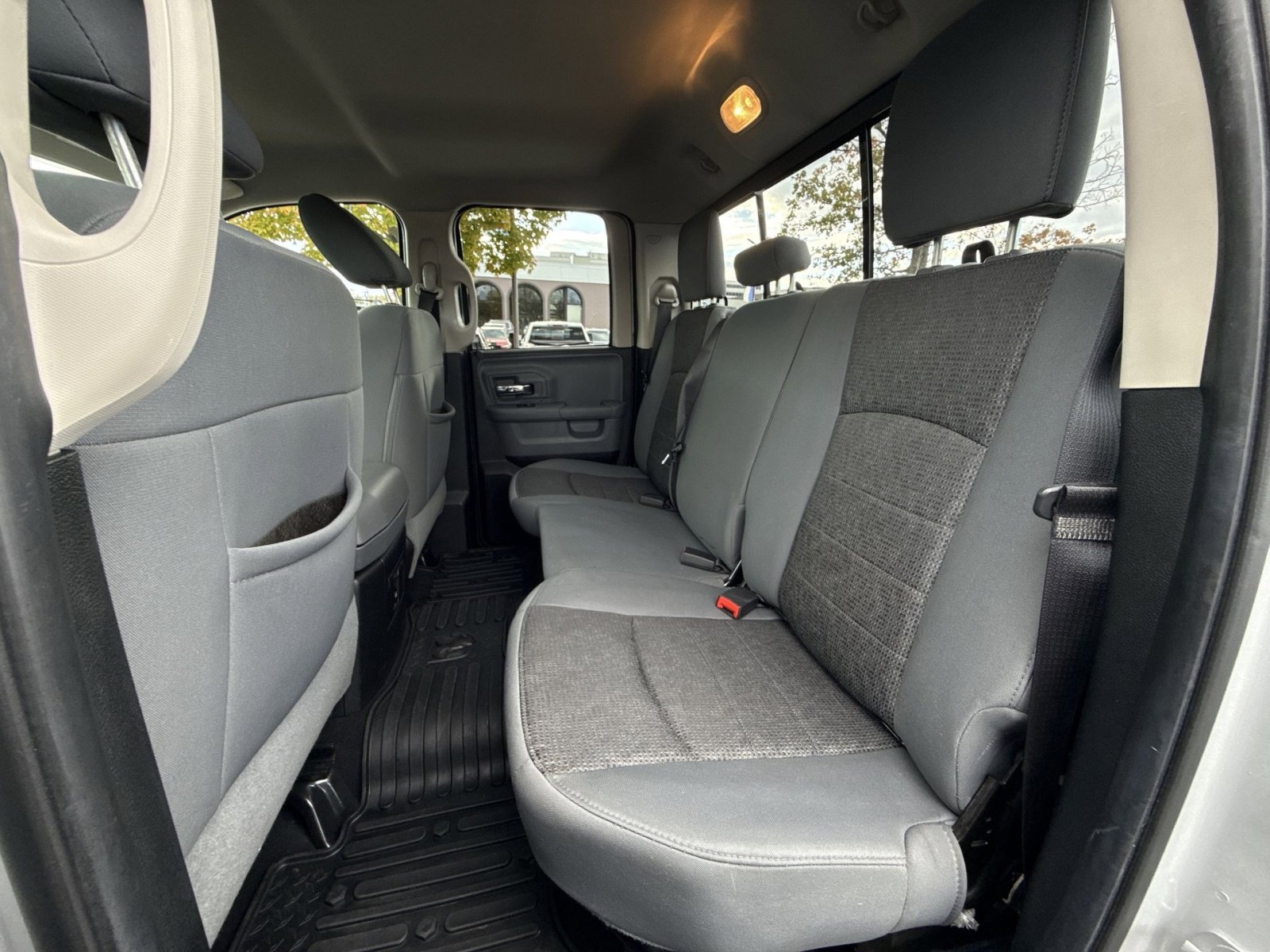 Used 2014 RAM 1500 Outdoorsman image 22