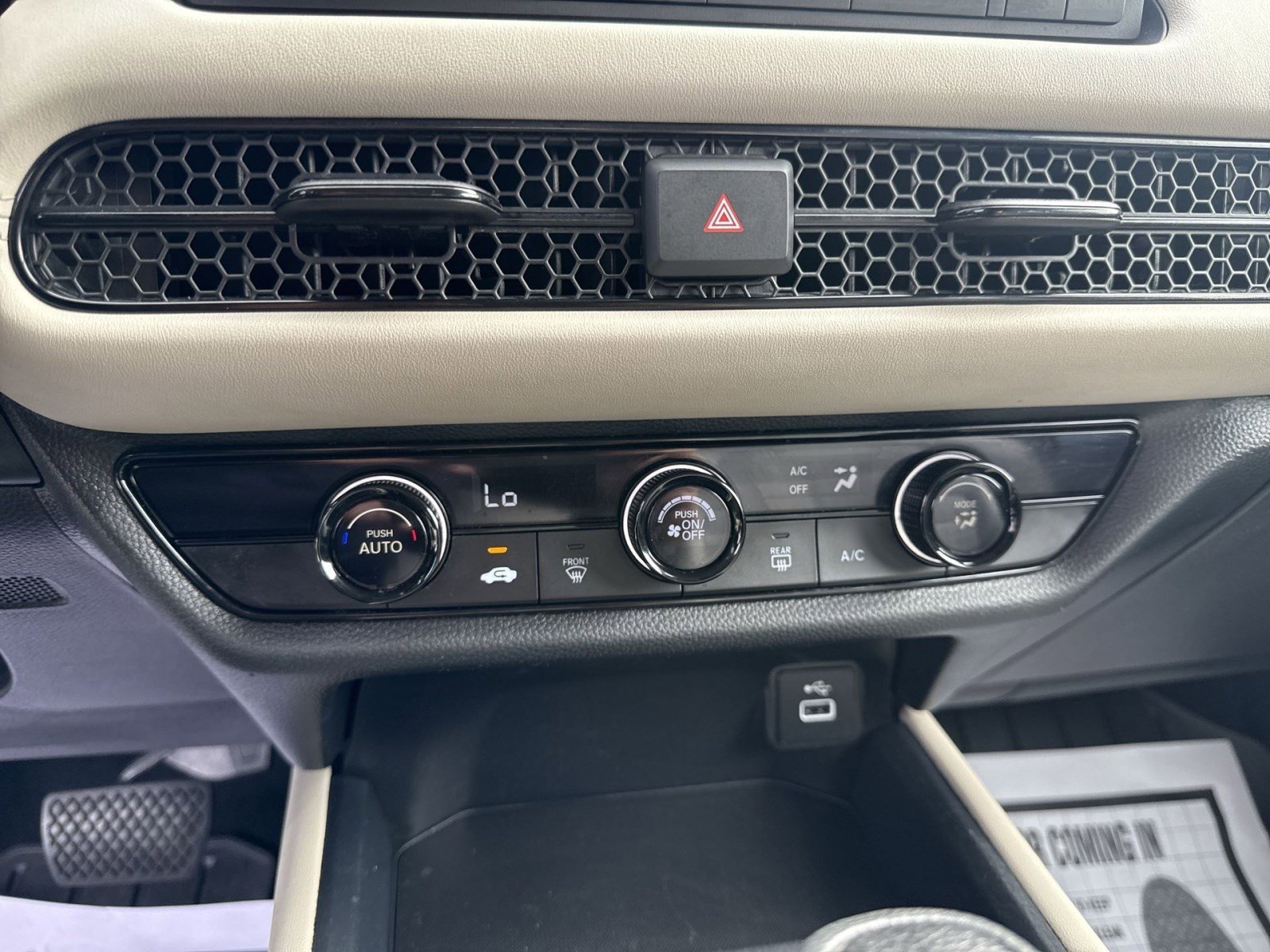 Used 2023 Honda HR-V LX image 18
