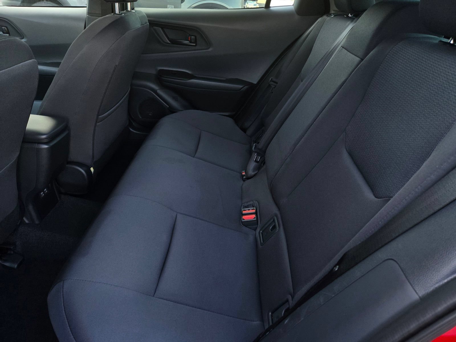 Certified 2026 Toyota Prius LE FWD image 11
