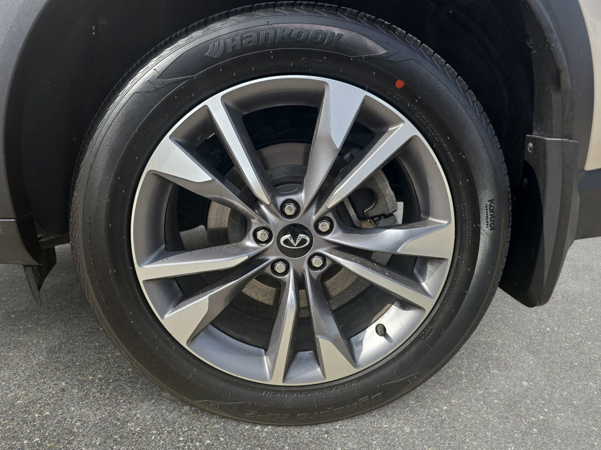 Certified 2024 INFINITI QX60 Luxe image 32