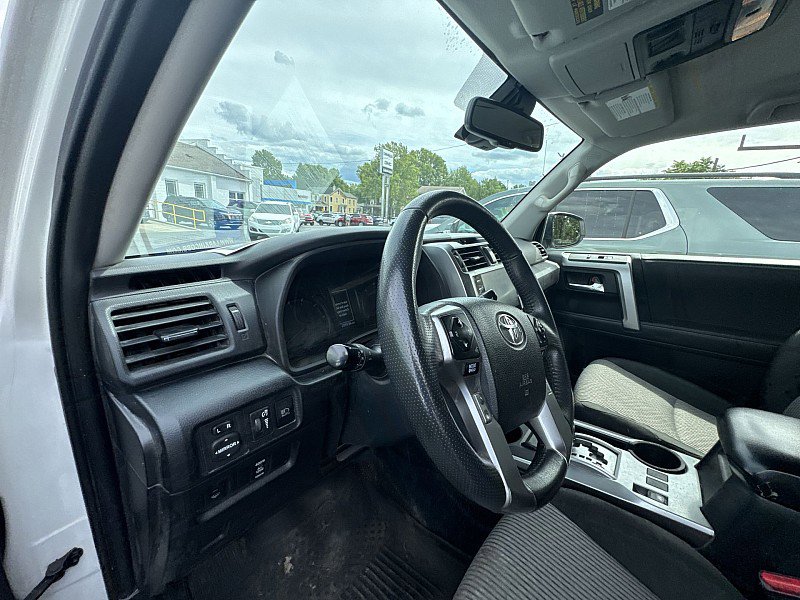 Used 2021 Toyota 4Runner SR5 image 2