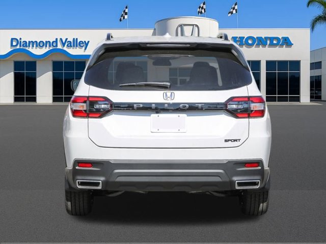 New 2025 Honda Pilot Sport image 3