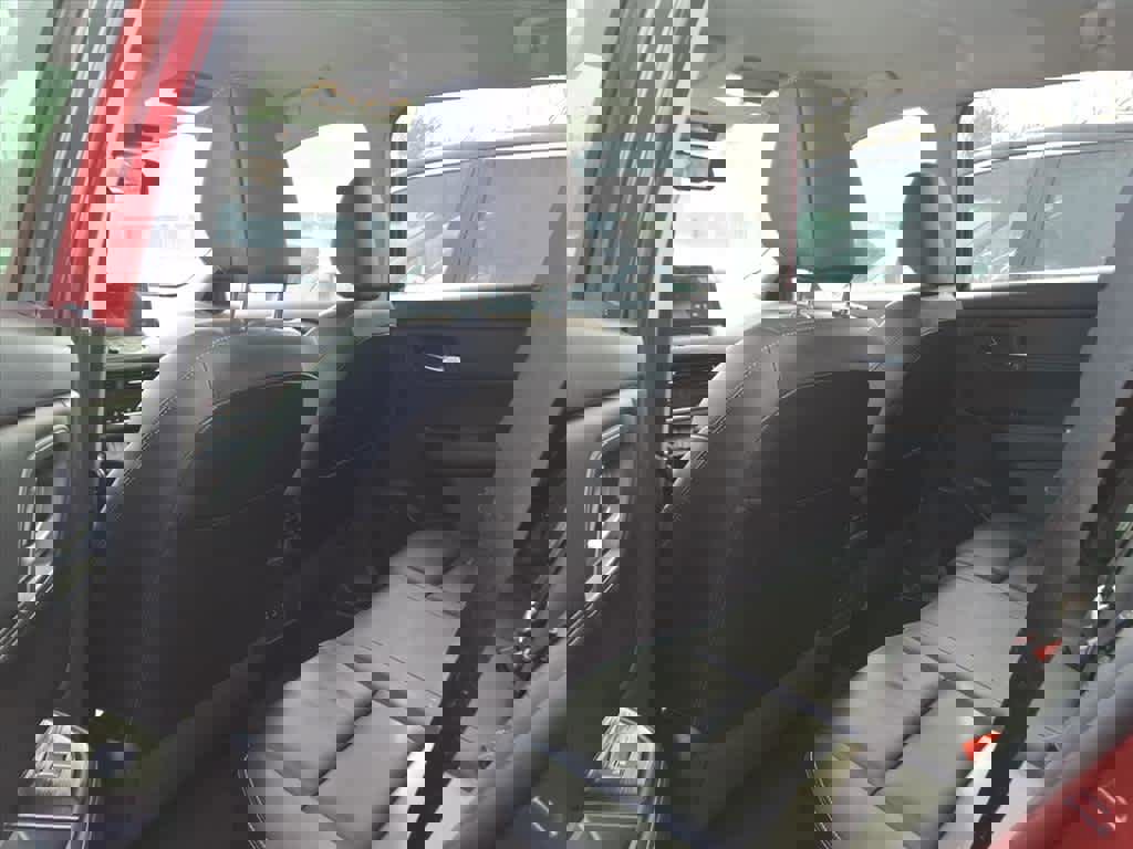 Certified 2024 Nissan Rogue SL image 22