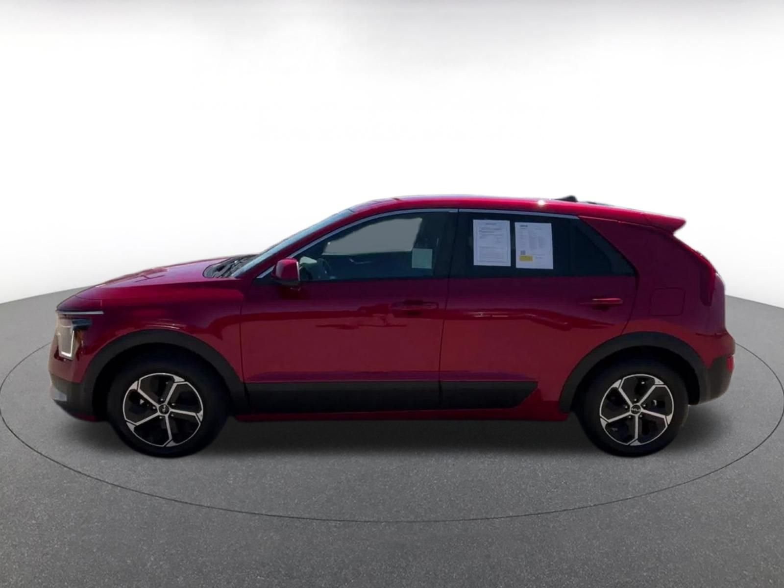 Used 2026 Kia Niro LX FWD image 9