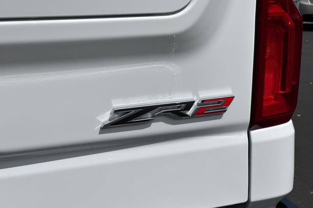 Used 2026 Chevrolet Silverado 1500 ZR2 AWD/4WD image 52