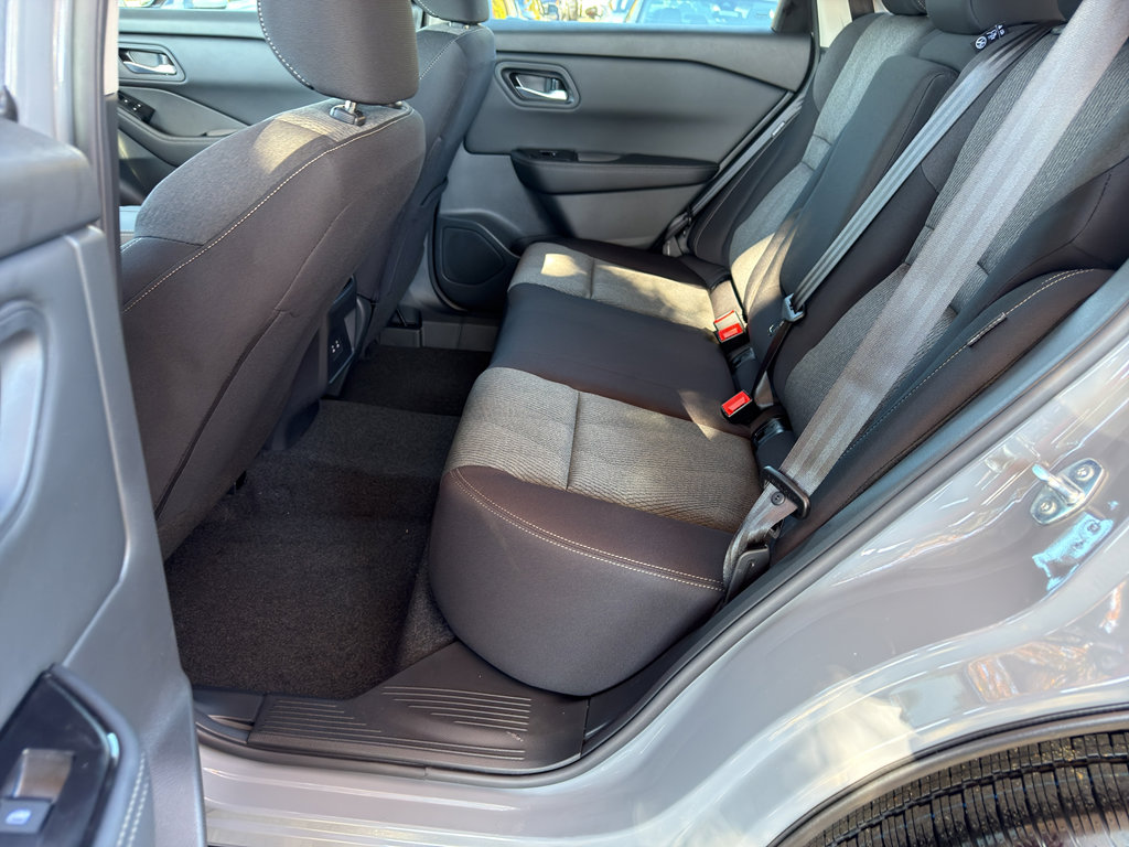 New 2026 Nissan Rogue SV w/ Cold Weather Package image 27