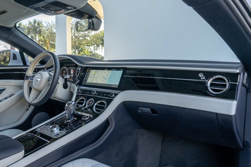 Used 2020 Bentley Continental GT AWD/4WD image 18