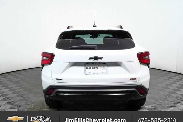 New 2026 Chevrolet Trax RS w/ Sunroof Package FWD image 23