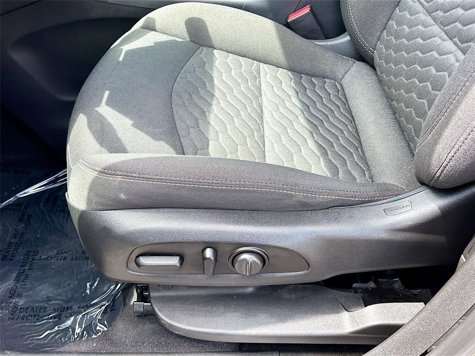 Used 2020 Chevrolet Equinox LT AWD/4WD image 18