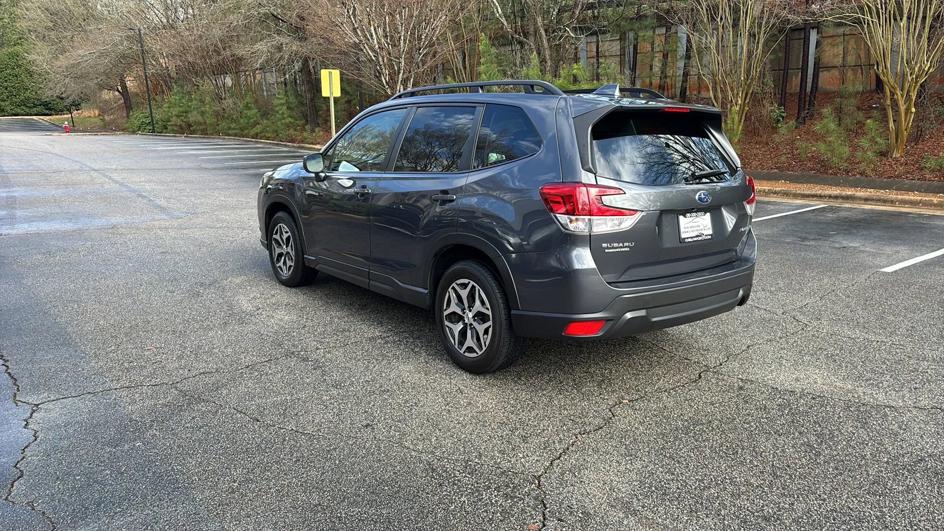 Used 2023 Subaru Forester Premium image 7