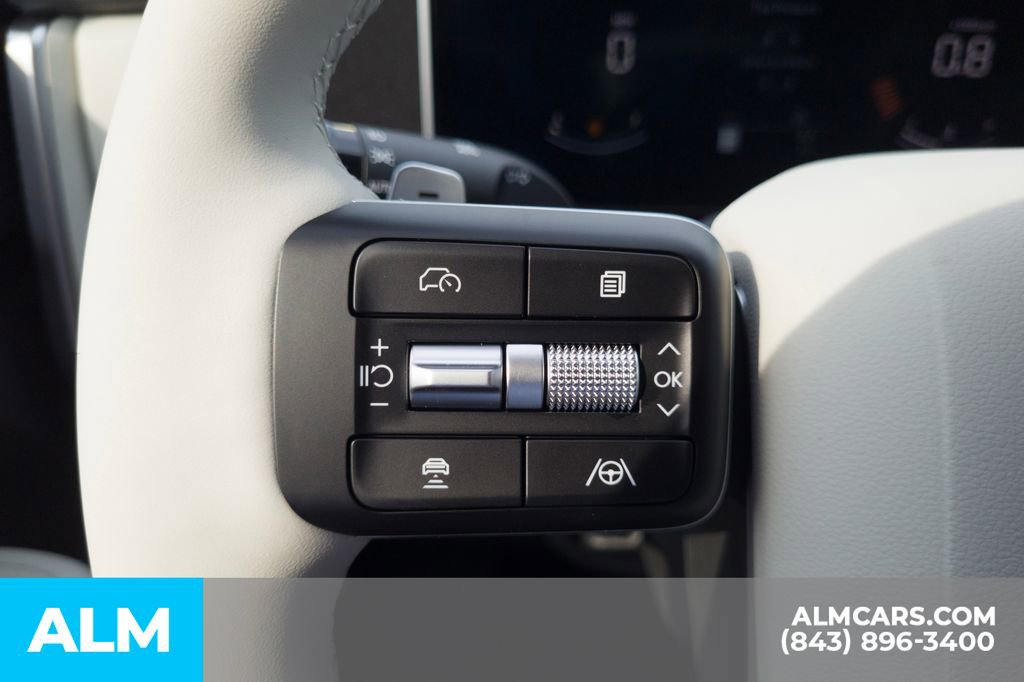 Used 2024 Hyundai Santa Fe SE image 31