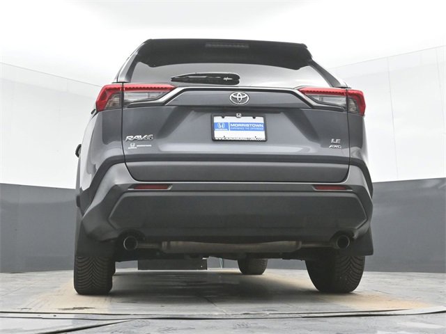 Used 2021 Toyota RAV4 LE image 45