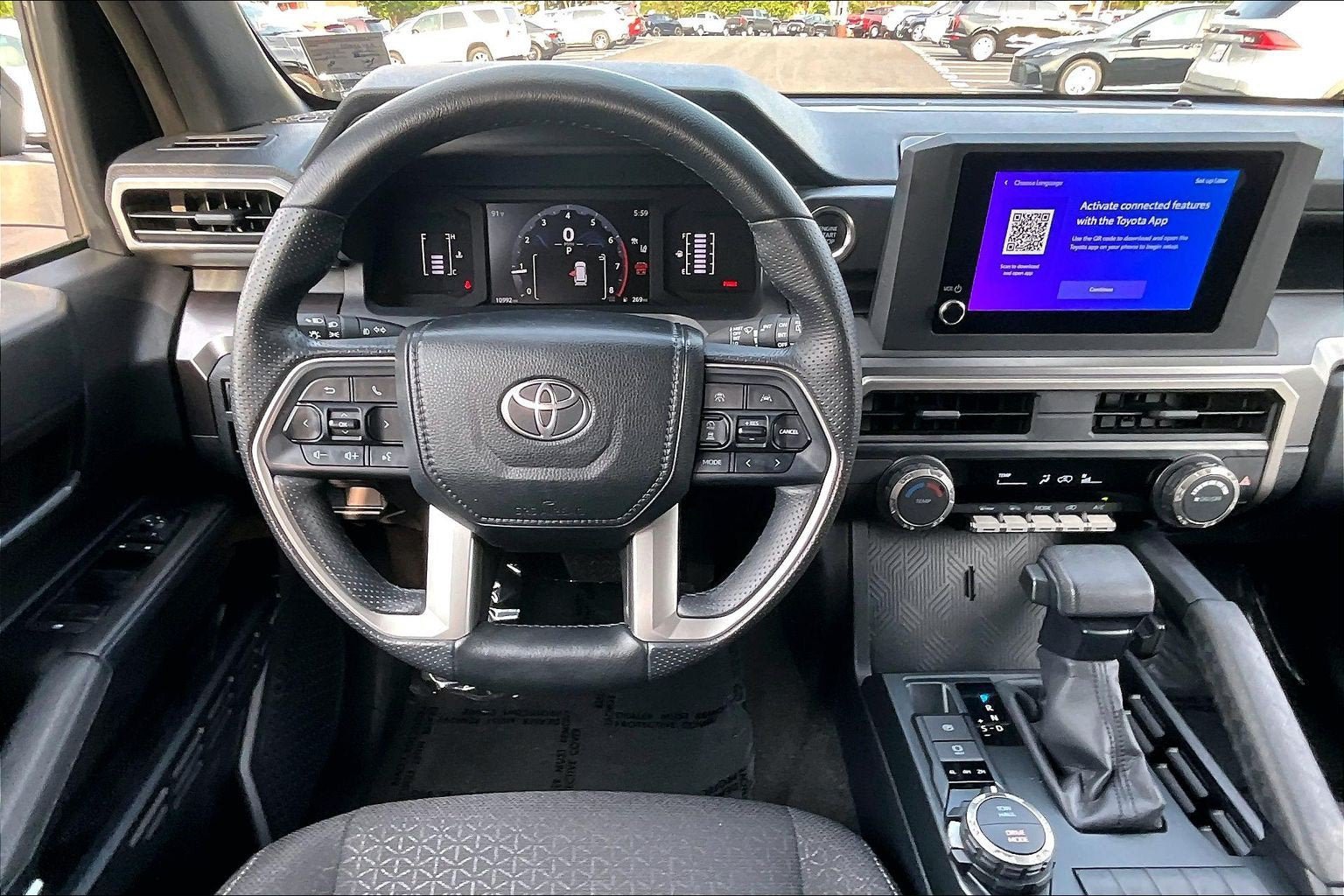Used 2025 Toyota 4Runner SR5 AWD/4WD image 5