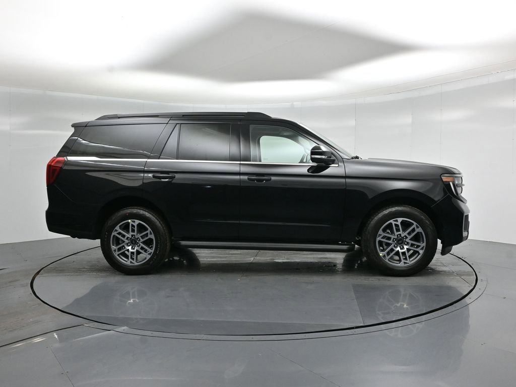 New 2026 Ford Expedition Active AWD/4WD image 25