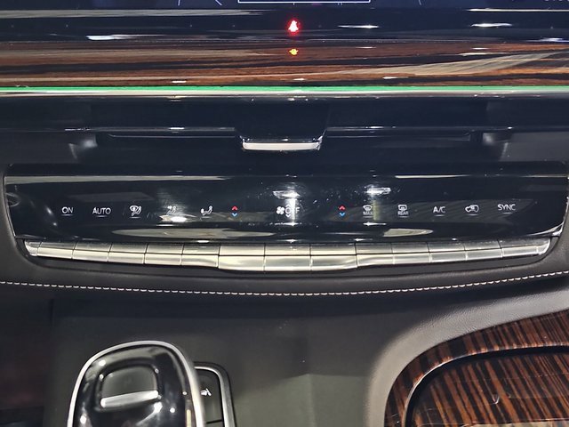 Used 2022 Cadillac Escalade Premium Luxury w/ LPO, Floor Liner Package image 28