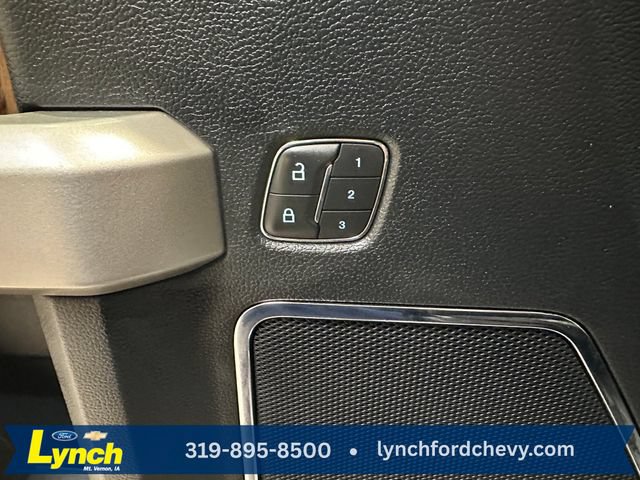 Used 2020 Ford F150 Lariat w/ Equipment Group 502A Luxury AWD/4WD image 8