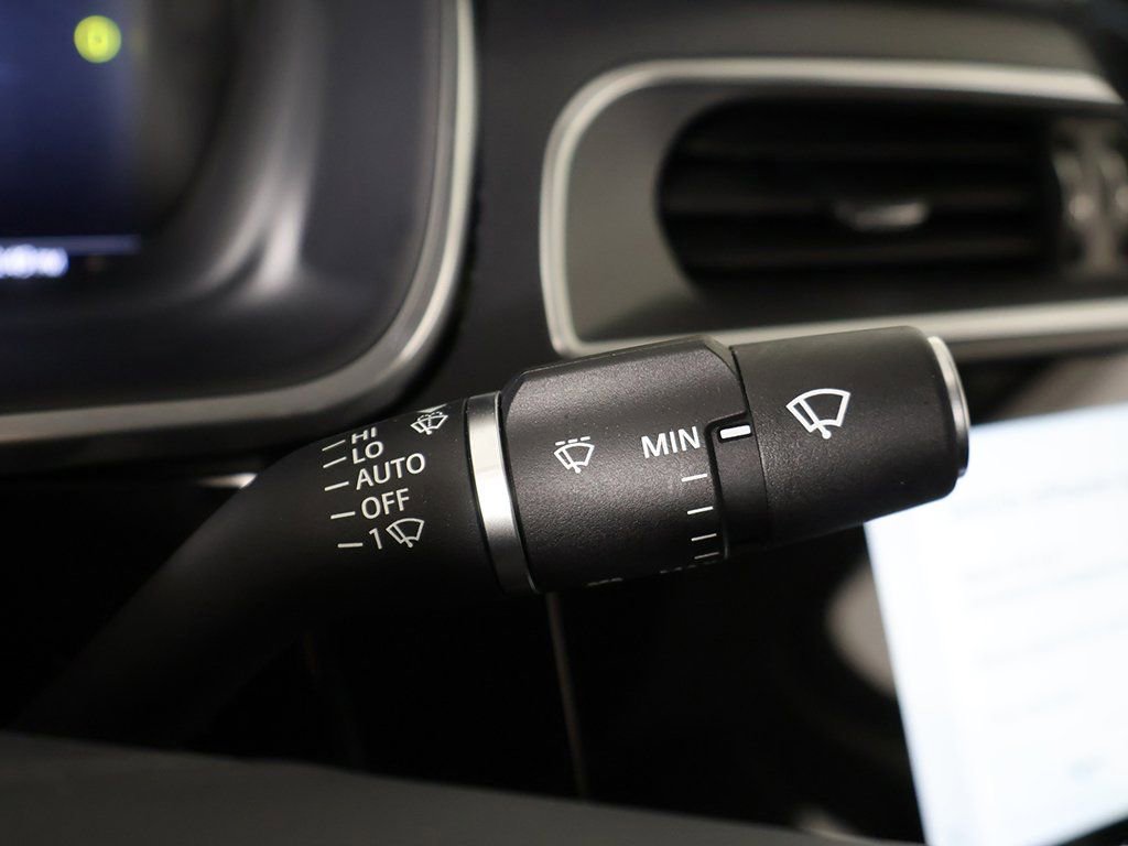 Used 2023 Jaguar I-PACE HSE image 45