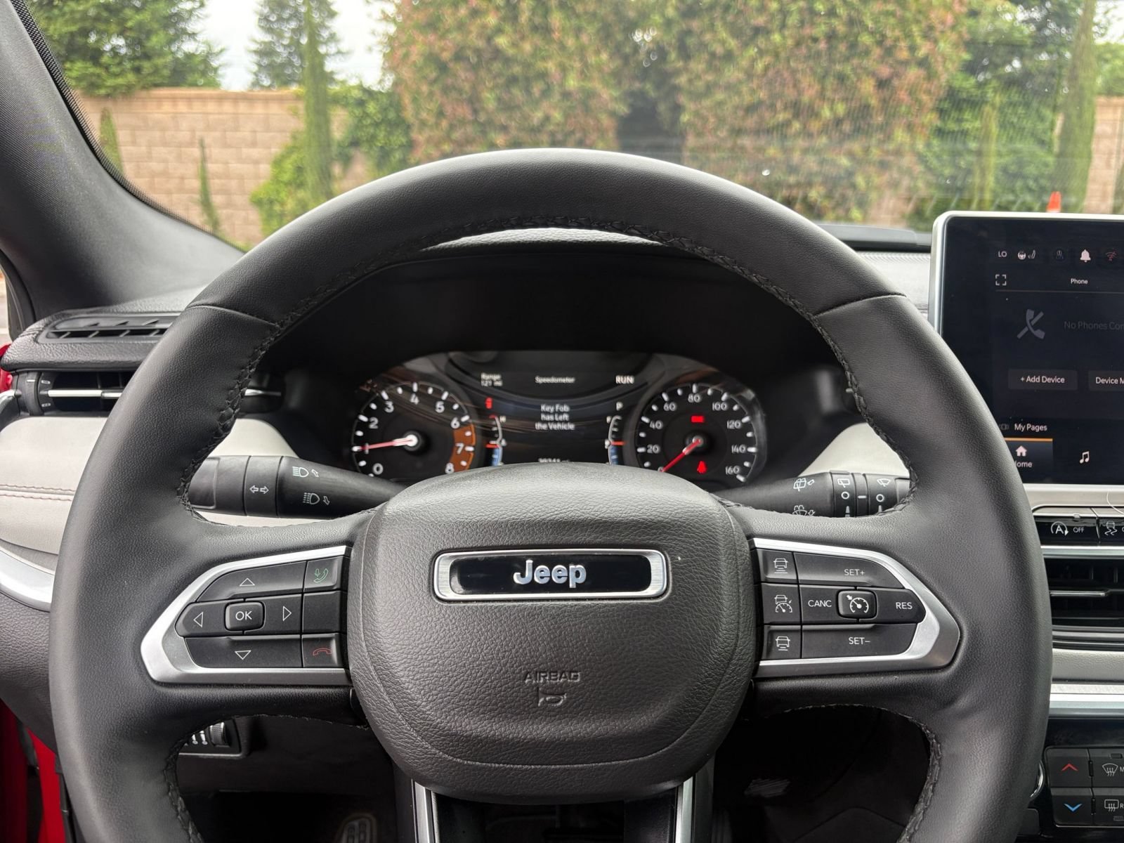 Used 2025 Jeep Compass Limited AWD/4WD image 28