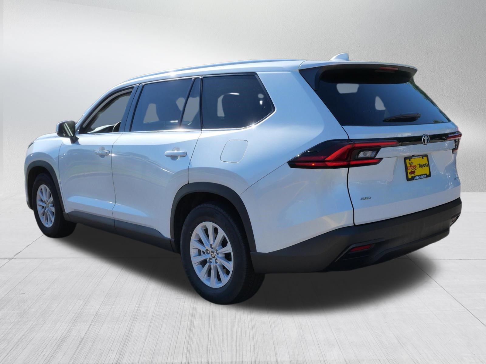 Certified 2025 Toyota Grand Highlander AWD image 6