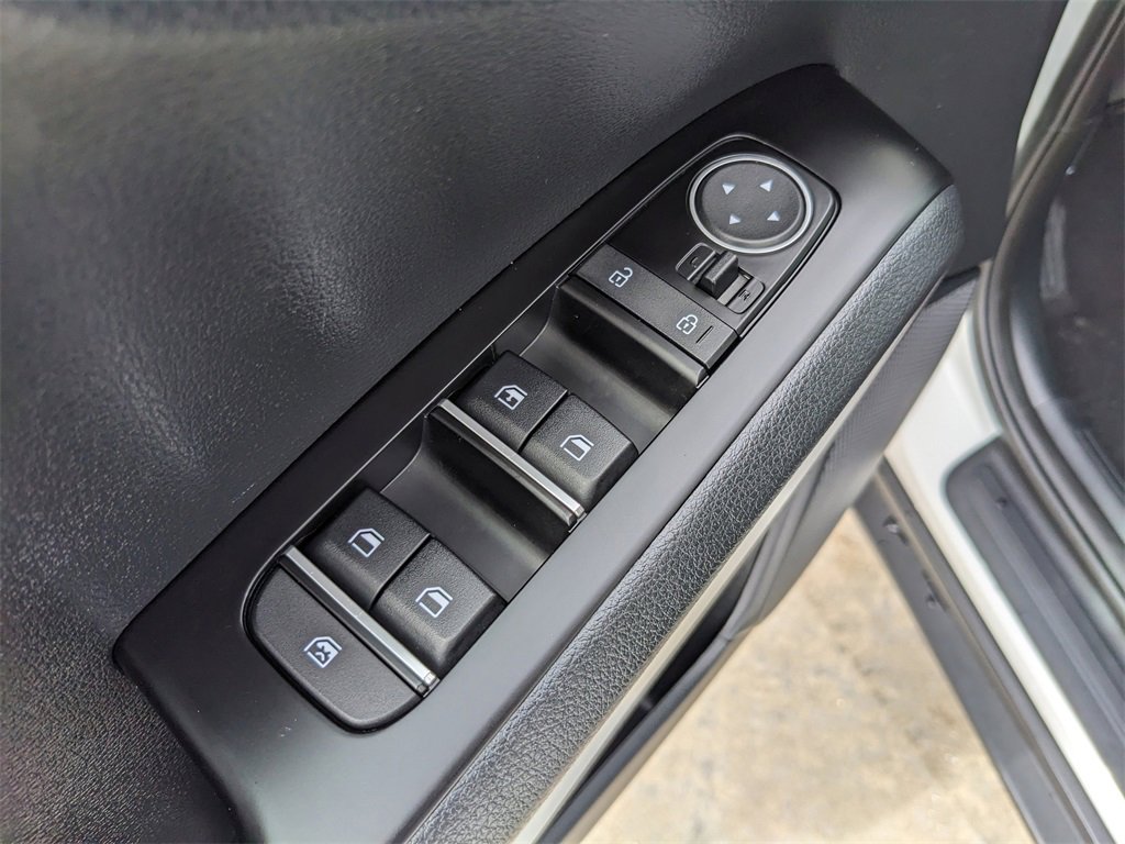 Certified 2025 Kia Soul LX image 20