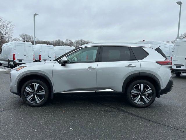 Used 2022 Nissan Rogue SL w/ SL Premium Package image 4