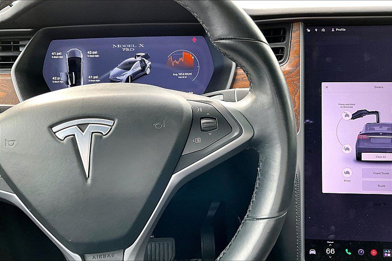 Used 2018 Tesla Model X 100D AWD/4WD image 17