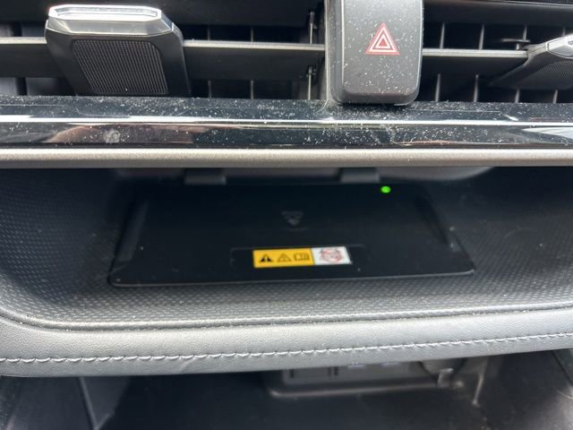 Used 2023 Toyota Highlander Limited image 21