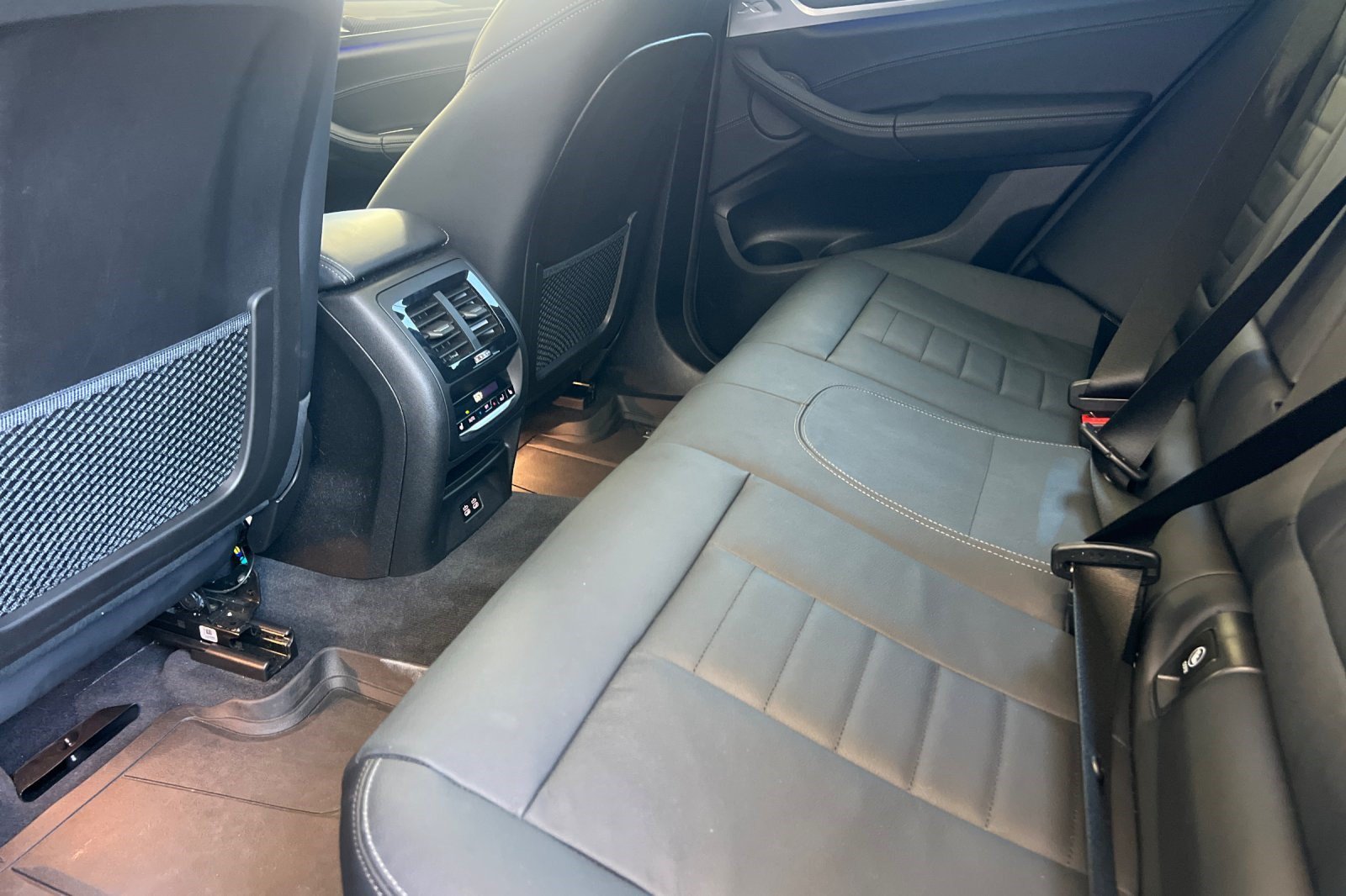 Used 2022 BMW X4 M w/ Executive Package AWD/4WD image 30