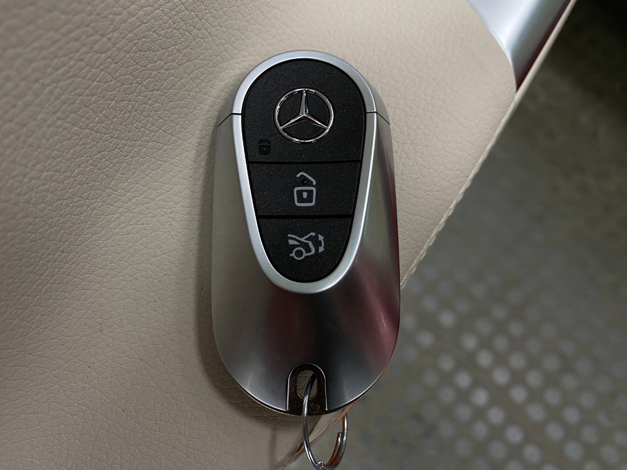 New 2026 Mercedes-Benz C 300 C 300 4MATIC SEDAN image 30