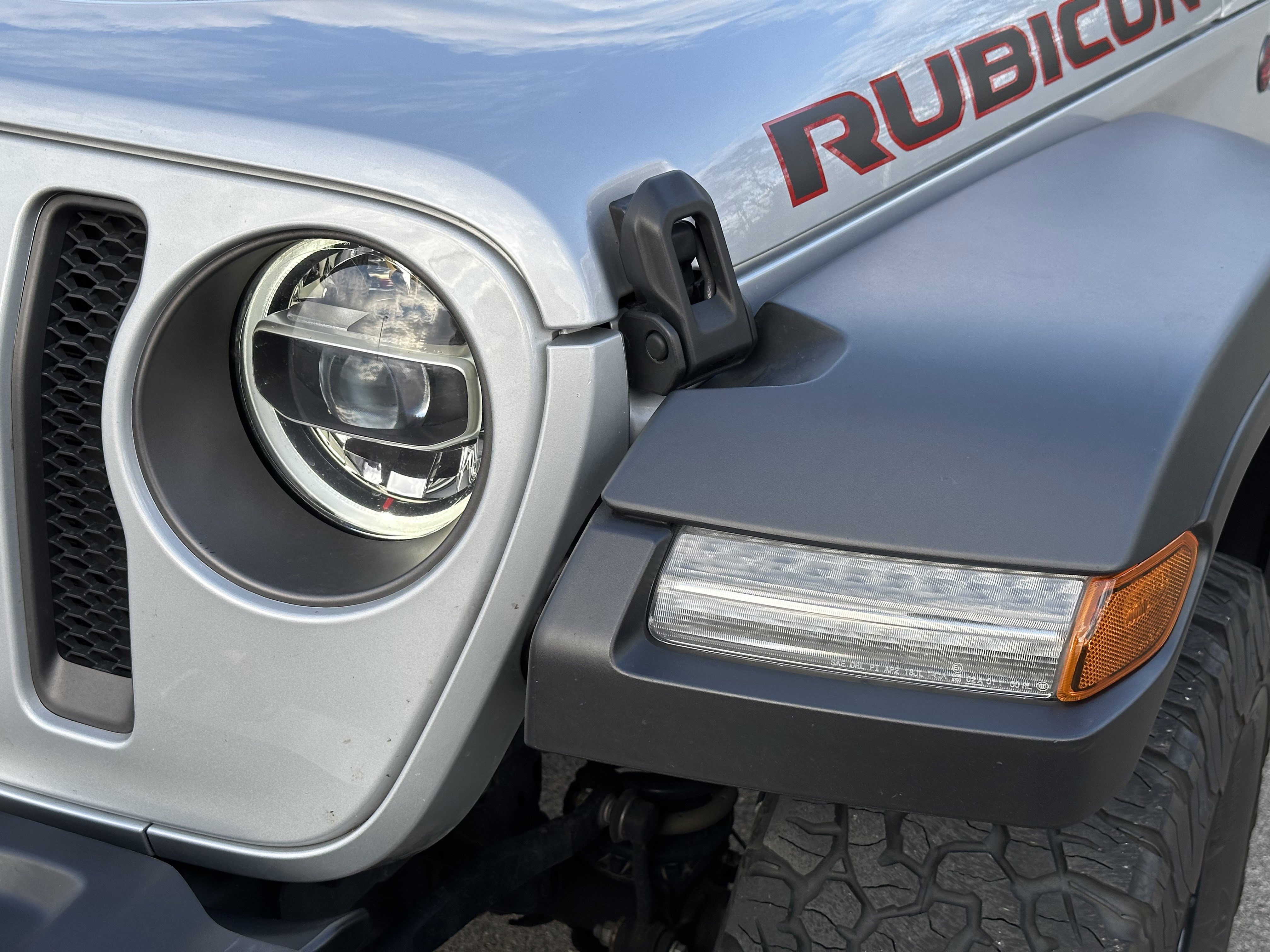 Used 2022 Jeep Wrangler Unlimited Rubicon w/ LED Lighting Group AWD/4WD image 26