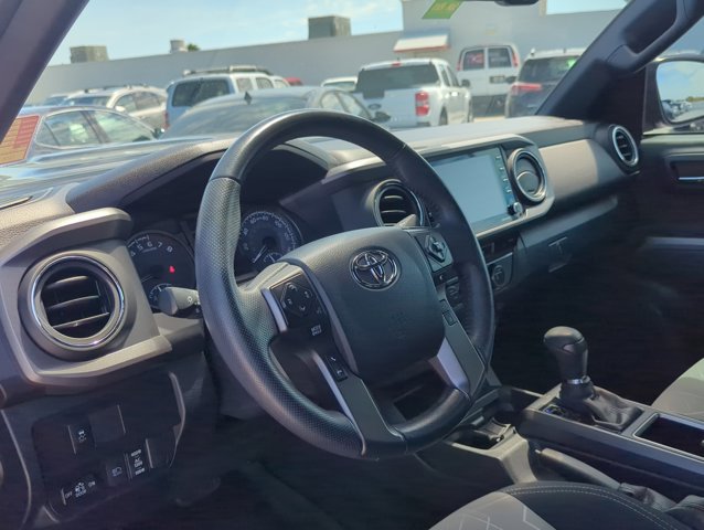 Used 2023 Toyota Tacoma TRD Sport image 12