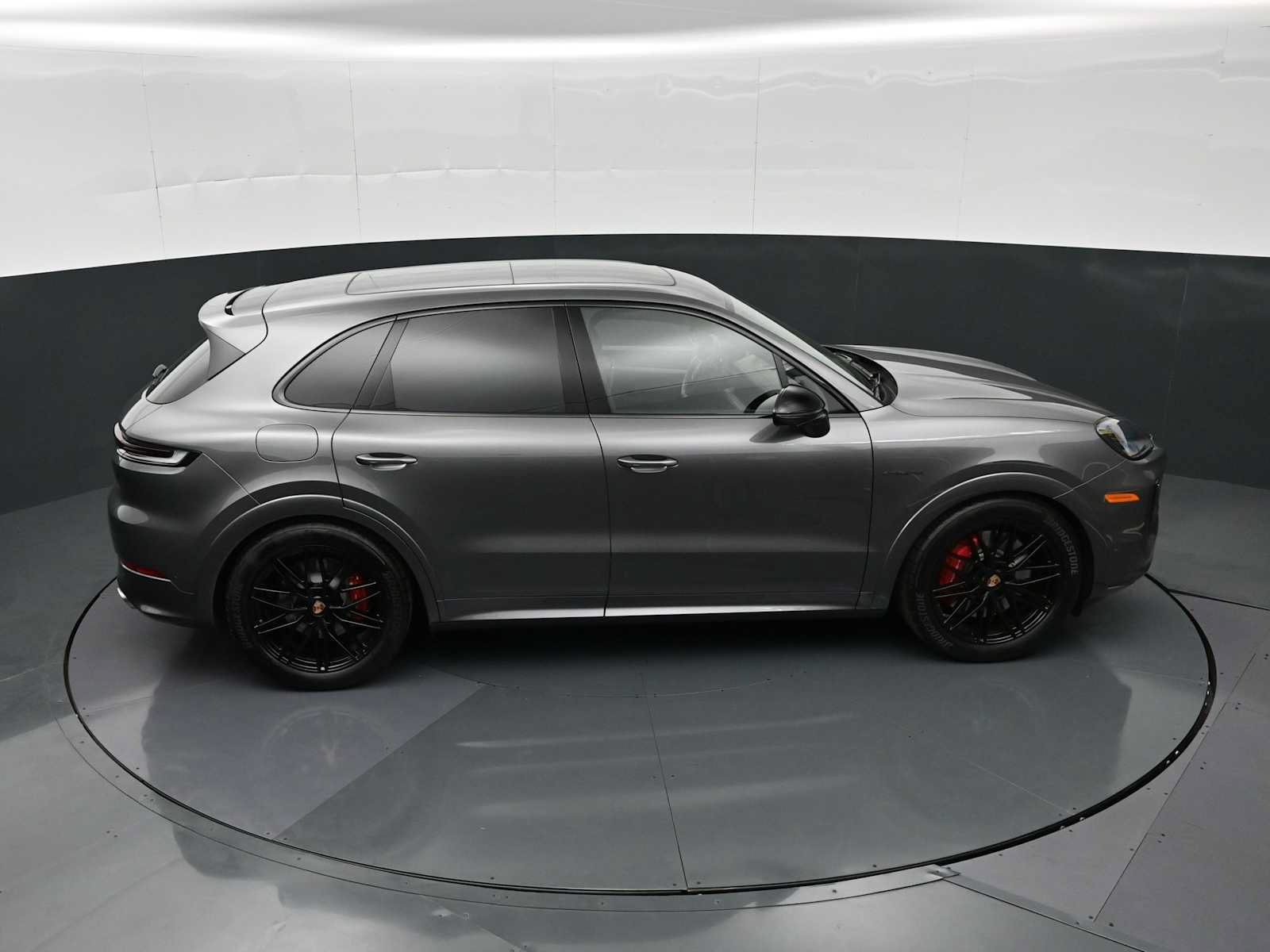 Used 2026 Porsche Cayenne S AWD/4WD image 35