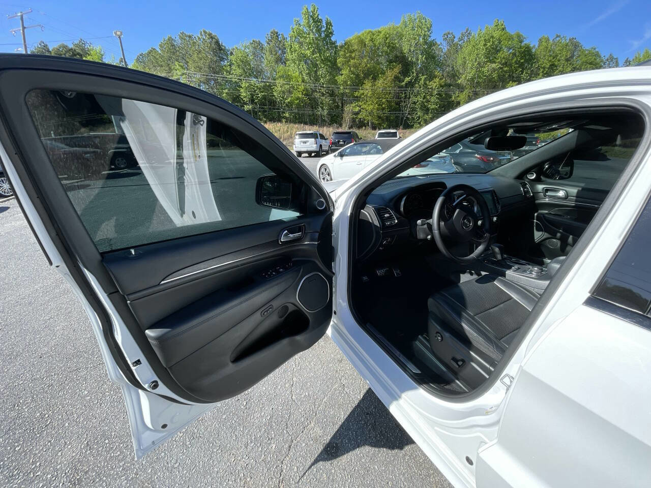 Used 2019 Jeep Grand Cherokee High Altitude AWD/4WD image 13