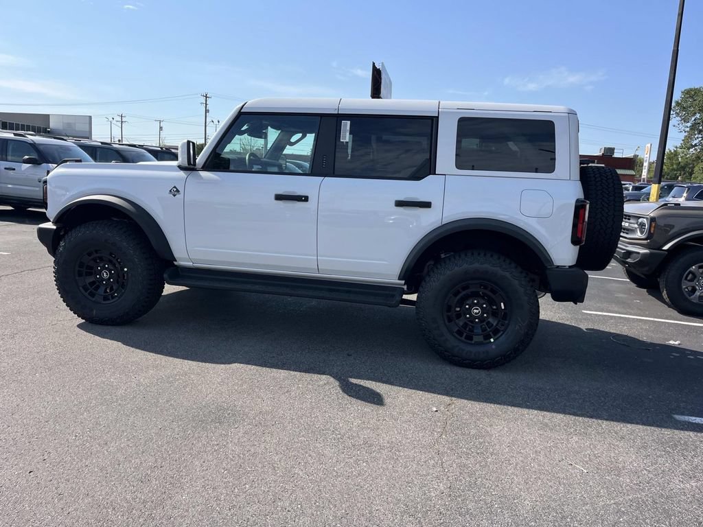 New 2026 Ford Bronco Outer Banks w/ Sasquatch Package AWD/4WD image 7
